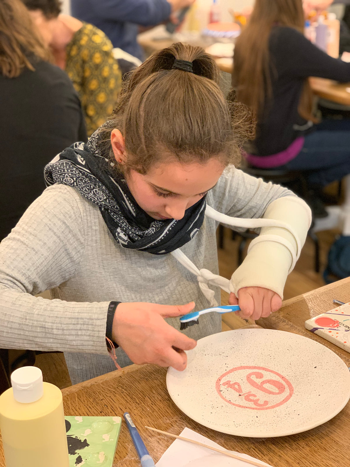 Session peinture sur céramique - Spécial école des sorciers - Paris 11