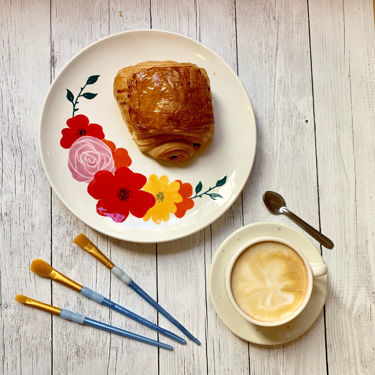 Ceramic Morning Duo : 3h petit-déjeuner & peinture sur céramique - Paris 11e