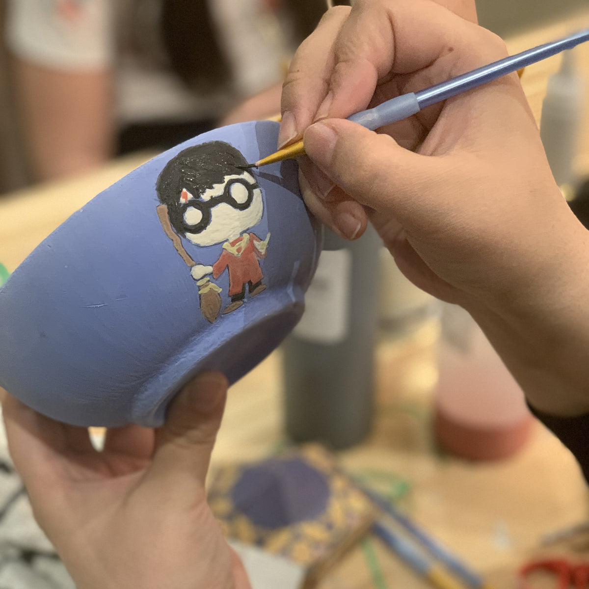 Session peinture sur céramique - Spécial école des sorciers - Paris 11